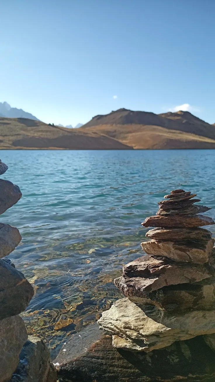 Chandratal Lake Travel Guide 2026 – Best Time, Camping, Route & Complete Spiti Valley Guide
